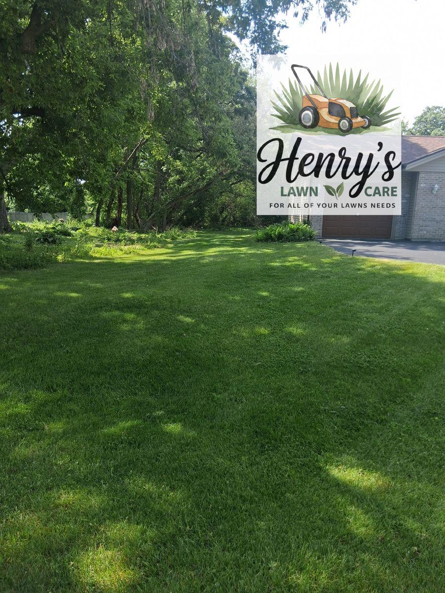 Lawn care and landscaping work by Henry’s Lawn Care in Rockford, IL